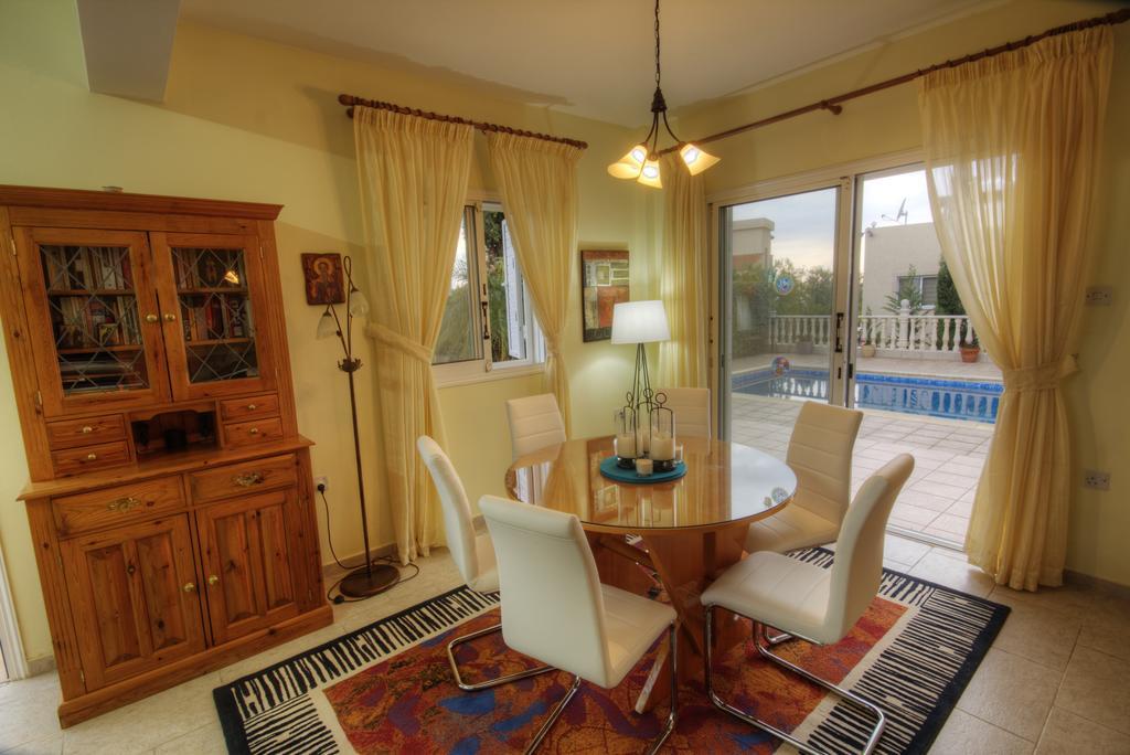 Villa Athina Paphos Ruang foto